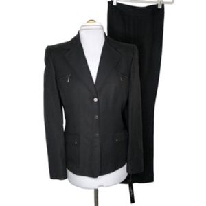 NWT Tahari Charlie 2 Piece Fully Lined Black Pantsuit Size 10